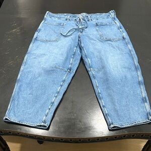 American Eagle Outfitters Light Blue barrel Jeans
